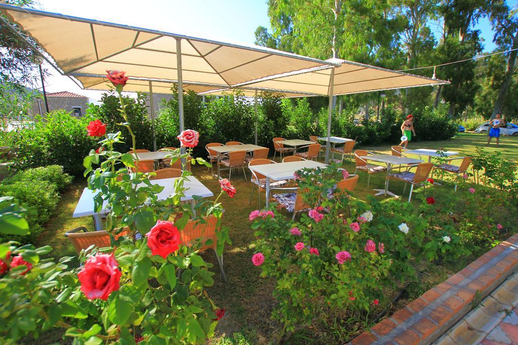 Palm Bay Beach Hotel Эмеджик Экстерьер фото