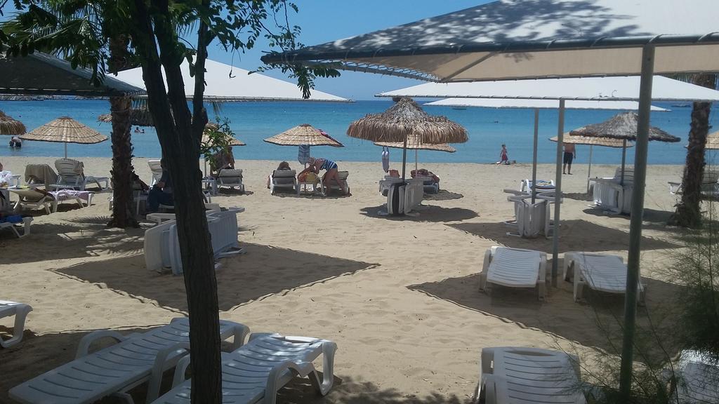 Palm Bay Beach Hotel Эмеджик Экстерьер фото