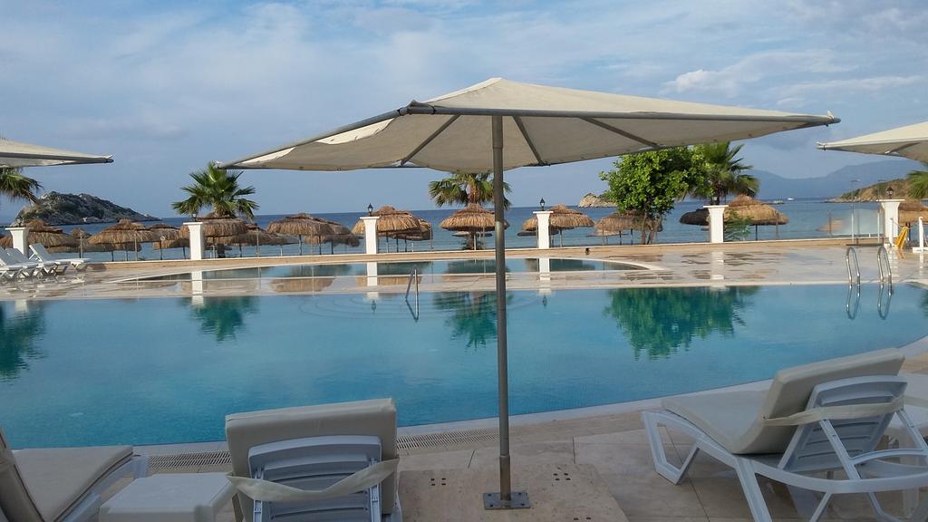 Palm Bay Beach Hotel Эмеджик Экстерьер фото